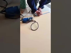 Ranurado y doblado de esquinas de paneles de chapa de madera de carbón de bambú