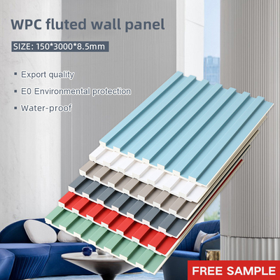 la parrilla plástica de madera WPC de 8.5m m estrió el panel de pared ninguna prenda impermeable de la pintura