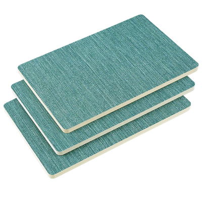 Resistente de agua incombustible de los paneles de pared del PVC de la tela de la fibra de madera de bambú