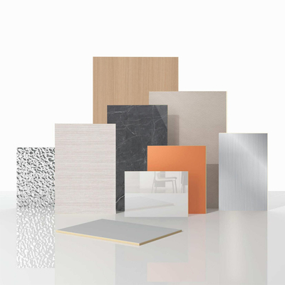 Modern Light Luxury Bambú Carbón de madera Veneer de PVC Tablero de pared con ranuras