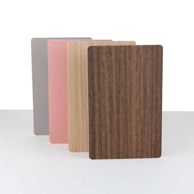 Prueba de madera del molde de los paneles de pared del grano de Crystal Bamboo Charcoal Wood Veneer del carbono